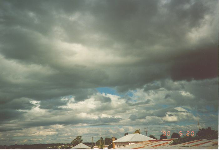 stratocumulus stratocumulus_cloud : Schofields, NSW   20 May 1990