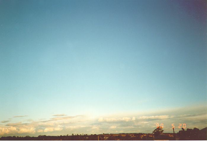 stratocumulus stratocumulus_cloud : Schofields, NSW   20 May 1990