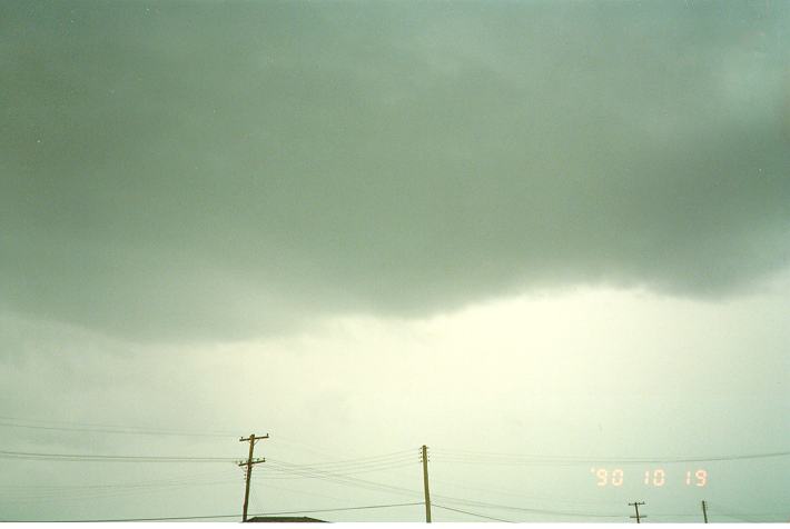 cumulonimbus thunderstorm_base : Schofields, NSW   19 October 1990