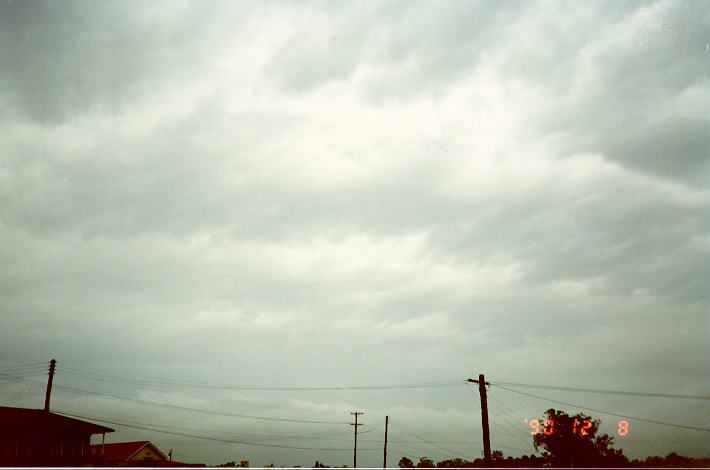 stratus stratus_cloud : Schofields, NSW   8 December 1990