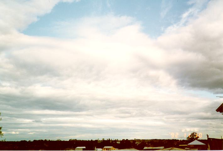 stratocumulus stratocumulus_cloud : Schofields, NSW   10 November 1992