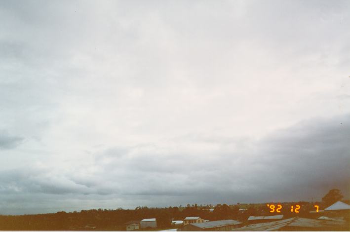 stratocumulus stratocumulus_cloud : Schofields, NSW   7 December 1992