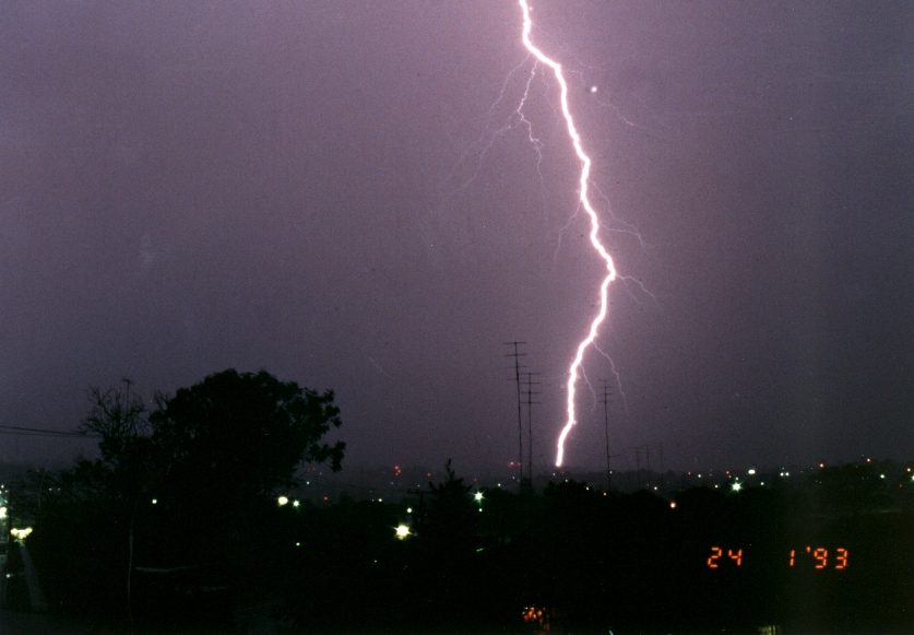 contributions received : Newcastle, NSW<BR>Photo by Brian O'Rourke   24 January 1993