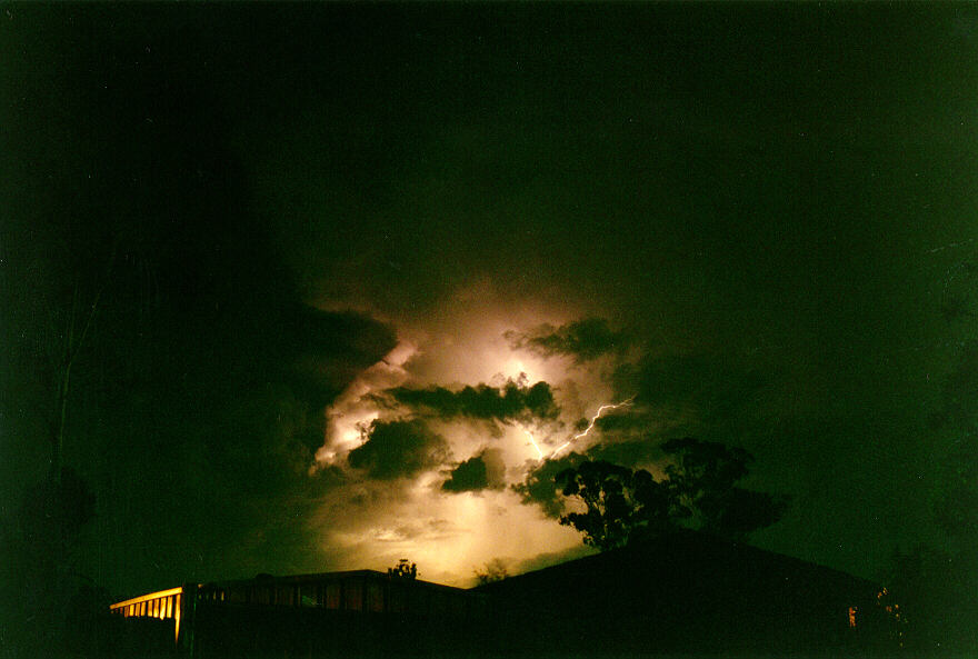 lightning lightning_bolts : Oakhurst, NSW   17 January 1994