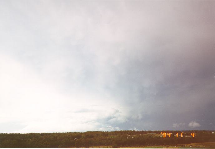 mammatus mammatus_cloud : Schofields, NSW   4 November 1994