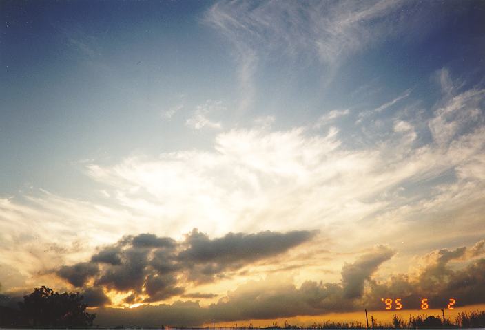 cumulus mediocris : Schofields, NSW   2 June 1995