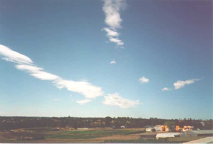 altocumulus lenticularis : Schofields, NSW   27 August 1995