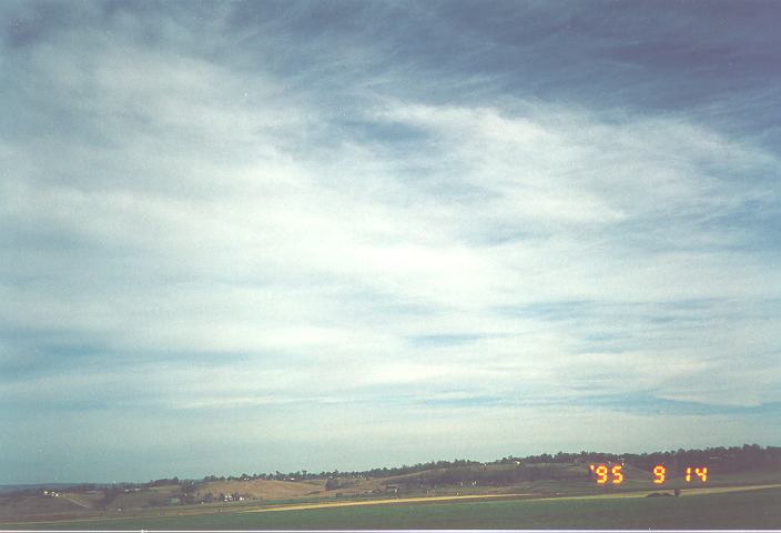 cirrostratus cirrostratus_cloud : Freemans Reachs, NSW   14 September 1995