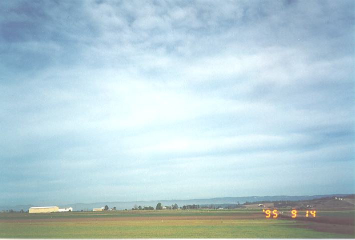 cirrostratus cirrostratus_cloud : Freemans Reach, NSW   14 September 1995