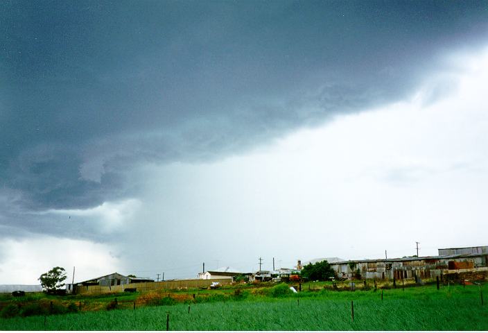 cumulonimbus thunderstorm_base : Schofields, NSW   20 January 1996