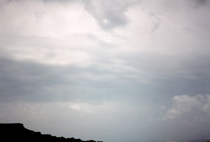 cumulonimbus thunderstorm_base : Malta   22 August 1996