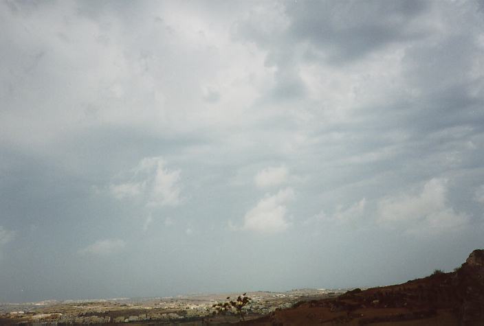 stratus stratus_cloud : Malta   22 August 1996