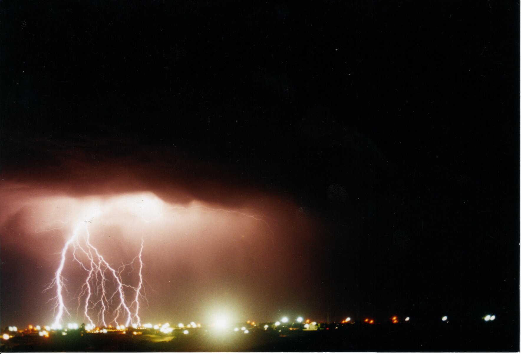 contributions received : Coober Pedy, SA<BR>Photo by Todd Authur   1 December 1996