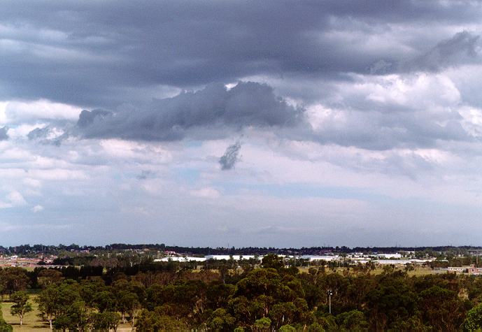 stratocumulus stratocumulus_cloud : Rooty Hill, NSW   26 December 1996