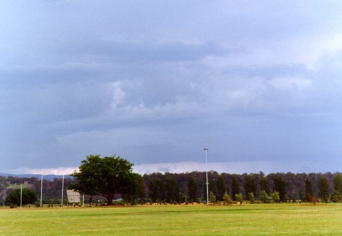 cumulonimbus thunderstorm_base : Richmond, NSW   28 December 1996