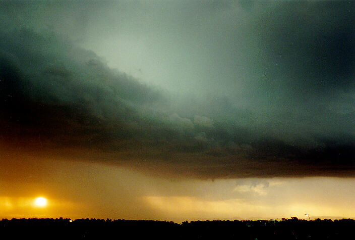 shelfcloud shelf_cloud : Rooty Hill, NSW   23 March 1997