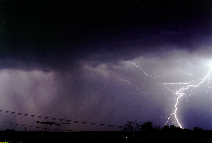 lightning lightning_bolts : Schofields, NSW   24 April 1997