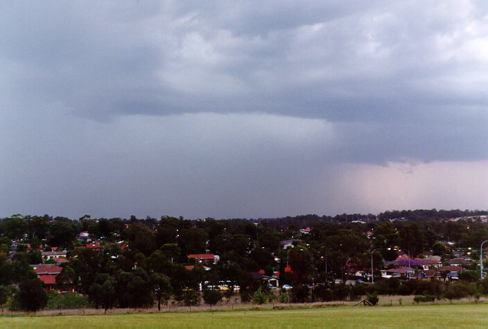 cumulonimbus thunderstorm_base : Rooty Hill, NSW   10 November 1997