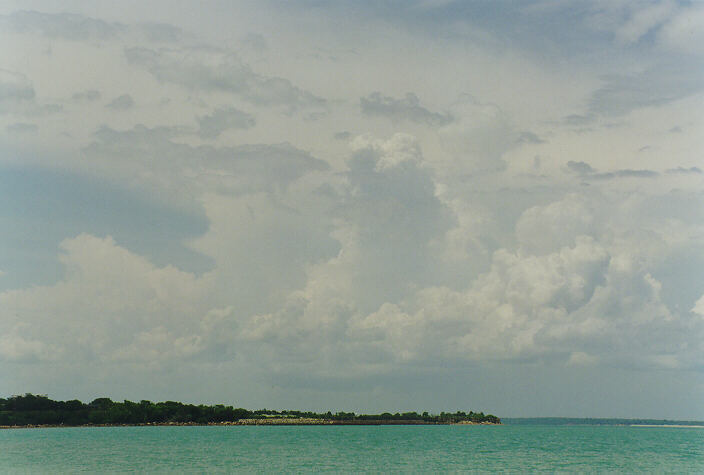 thunderstorm cumulonimbus_incus : Darwin, NT   6 December 1997