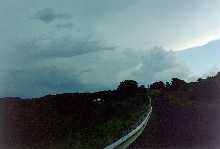 thunderstorm cumulonimbus_incus : Alstonville, NSW   24 December 1997