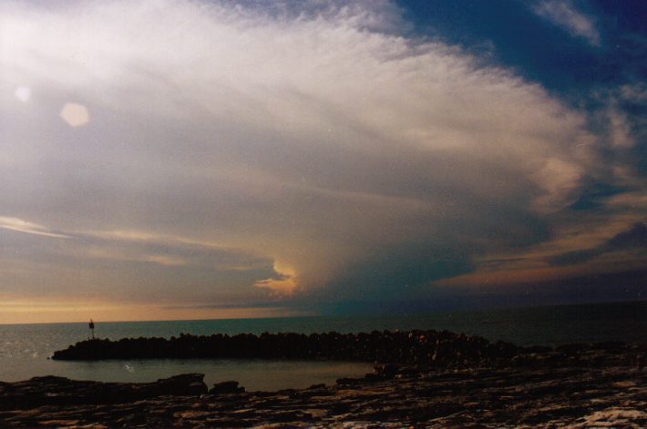 contributions received : Darwin, NT<BR>Photo by John Bath   14 October 1998