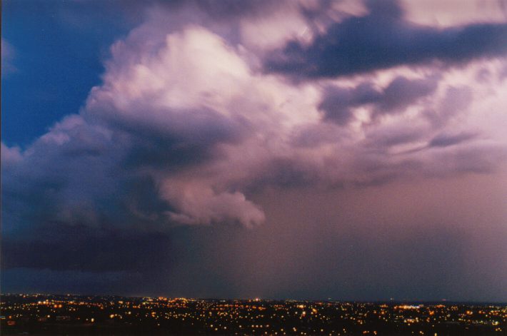 thunderstorm cumulonimbus_incus : Horsley Park, NSW   13 November 1998