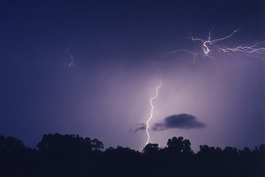 lightning lightning_bolts : Moree, NSW   30 January 1999