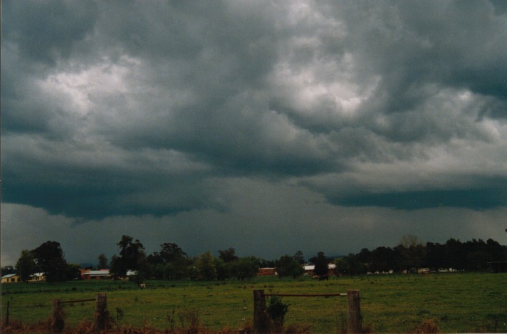 cumulonimbus thunderstorm_base : Richmond, NSW   1 October 1999