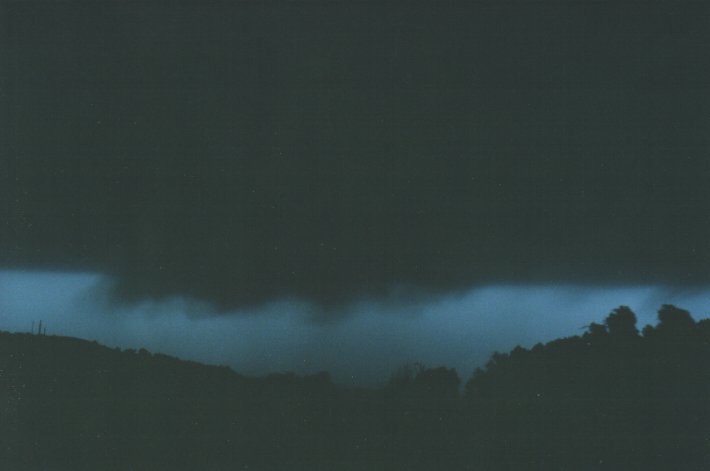 cumulonimbus thunderstorm_base : Meerschaum, NSW   30 December 1999