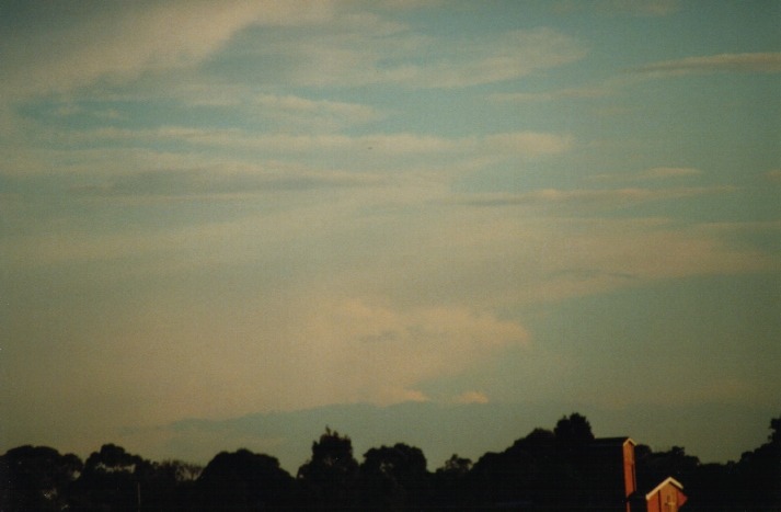 thunderstorm cumulonimbus_incus : Rooty Hill, NSW   3 April 2000