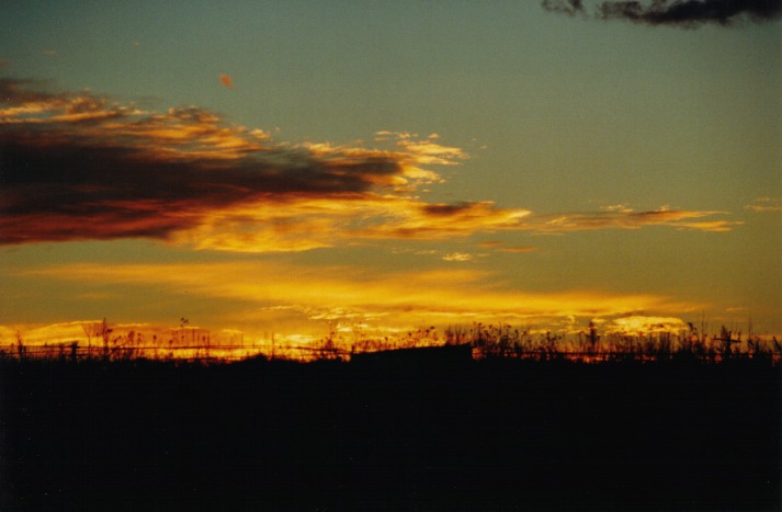 sunset sunset_pictures : Schofields, NSW   20 June 2000