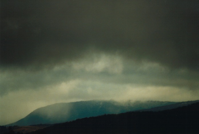 raincascade precipitation_cascade : Lithgow, NSW   29 June 2000