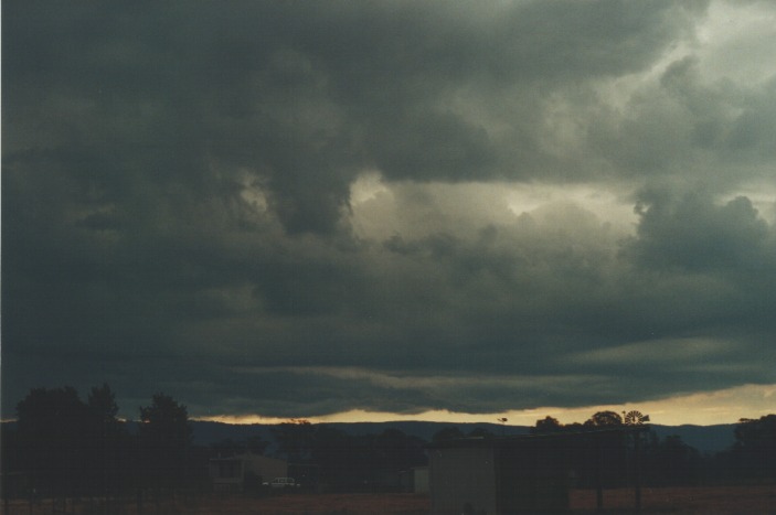 cumulonimbus thunderstorm_base : Richmond, NSW   1 August 2000