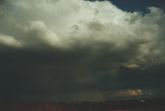 thunderstorm cumulonimbus_incus : N of Maitland, NSW   20 August 2000