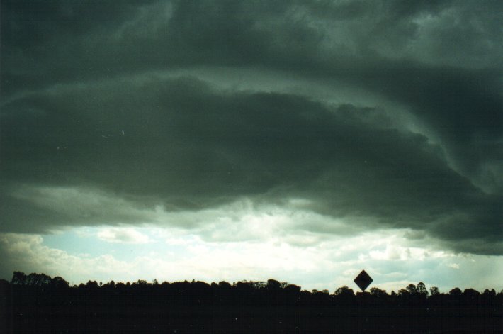 shelfcloud shelf_cloud : Casino, NSW   4 November 2000