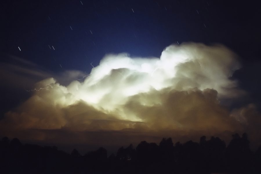 lightning lightning_bolts : McLeans Ridges, NSW   4 November 2000