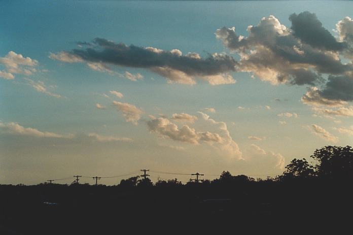 thunderstorm cumulonimbus_incus : near Port Macquarie, NSW   5 November 2000