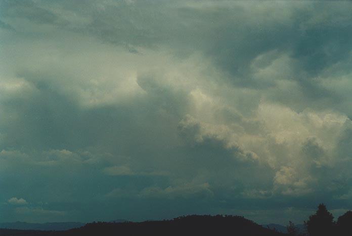 thunderstorm cumulonimbus_incus : Quirindi lookout, NSW   29 November 2000