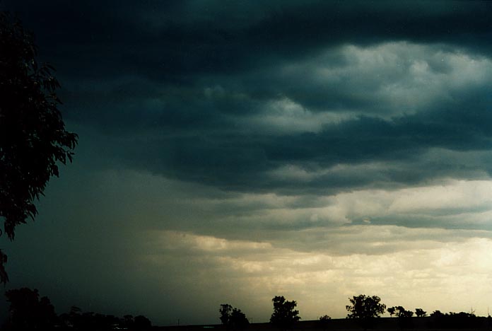 cumulonimbus thunderstorm_base : W of Quirindi, NSW   29 November 2000