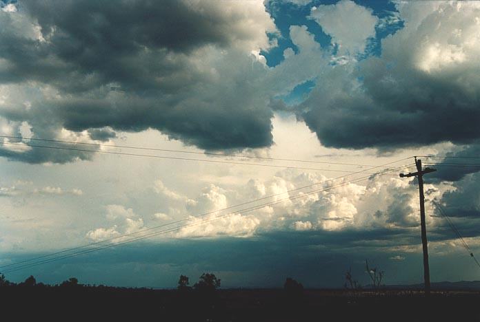 cumulonimbus thunderstorm_base : NW of Singleton, NSW   30 November 2000