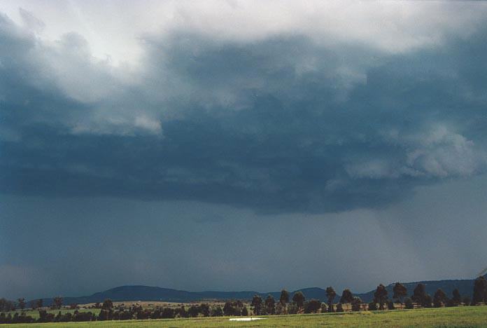 cumulonimbus thunderstorm_base : W of Jerrys Plains, NSW   6 December 2000