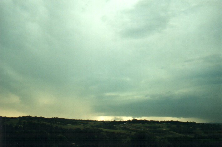 cumulonimbus thunderstorm_base : McLeans Ridges, NSW   7 December 2000