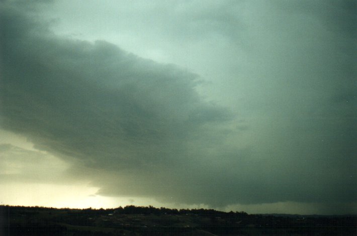 cumulonimbus thunderstorm_base : McLeans Ridges, NSW   7 December 2000