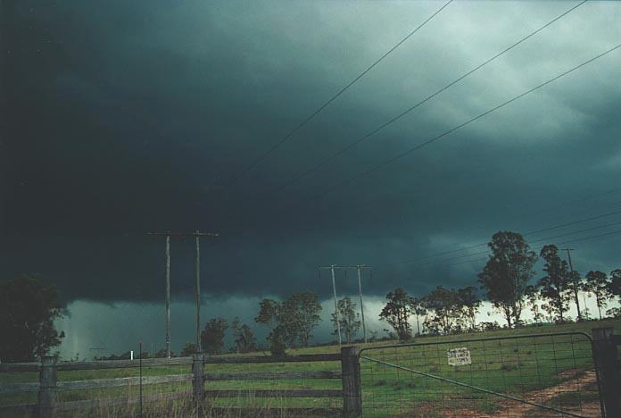 cumulonimbus supercell_thunderstorm : N of Grafton, NSW   8 December 2000