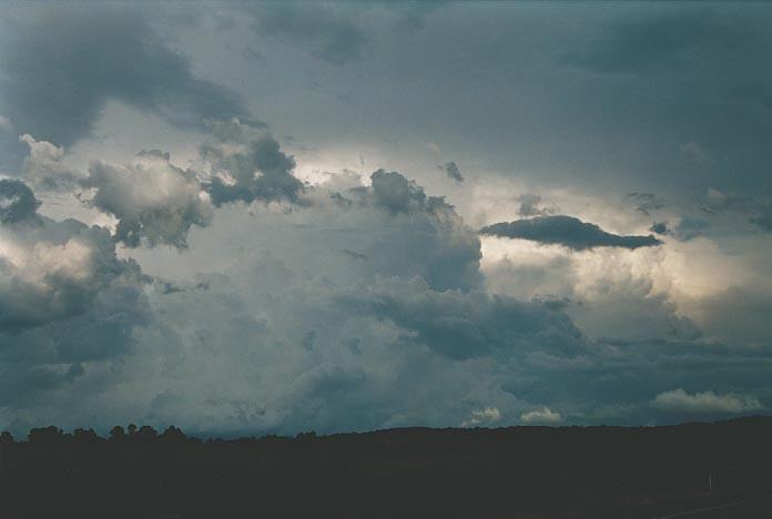 cumulonimbus supercell_thunderstorm : Wongwibinda, NSW   17 January 2001