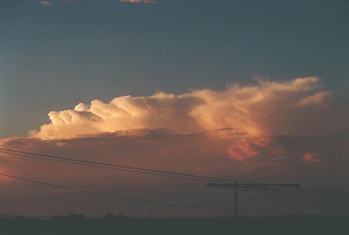 thunderstorm cumulonimbus_incus : Schofields, NSW   28 February 2001