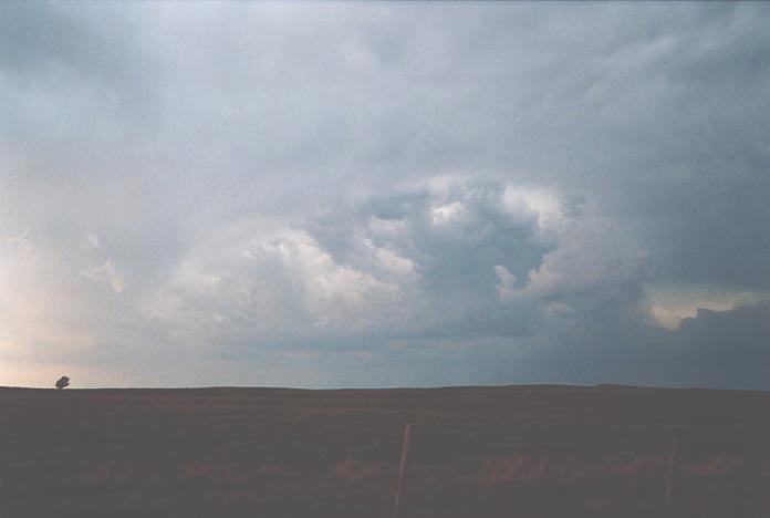 cumulonimbus thunderstorm_base : W of Woodward, Oklahoma, USA   27 May 2001