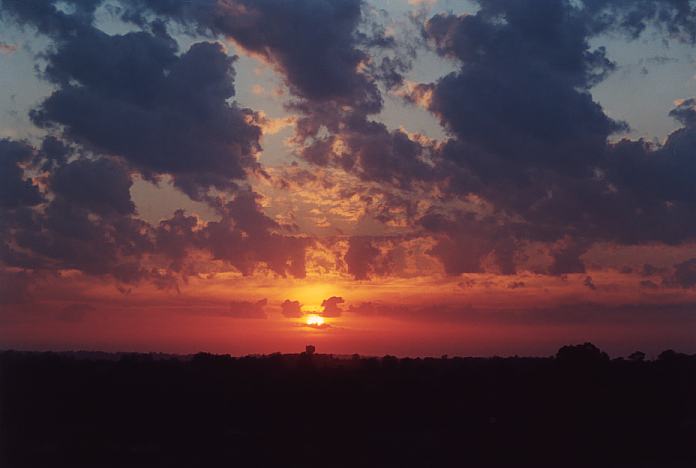 sunrise sunrise_pictures : Schofields, NSW   5 November 2001