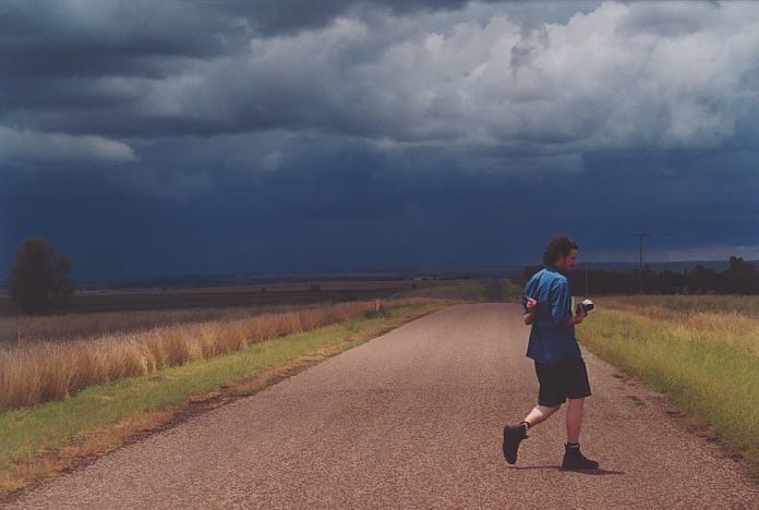 cumulonimbus thunderstorm_base : Boggabilla Road N of Warialda, NSW   27 November 2001