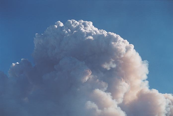 cumulus pyrocumulus : Castlereagh, NSW   25 December 2001